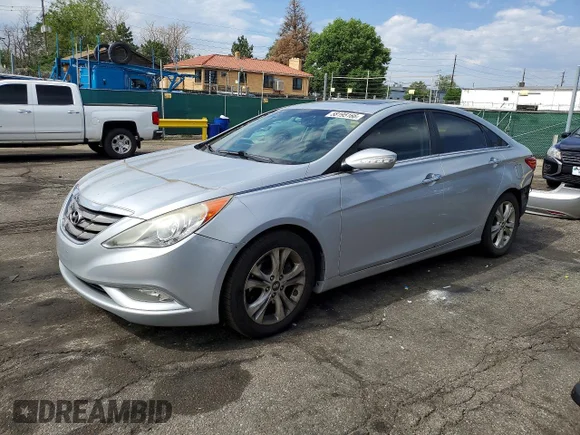 ✅ 2011 Hyundai Sonata Limited • VIN: 5NPEC4AC0BH004259 • Lot: 58195166. Wystawiony na Copart z przebiegiem 173 028 mil. Bezpłatny archiwum sprzedaży aukcyjnych z USA i szczegółowy raport historii pojazdu na DreamBid. Zdjęcie 1.