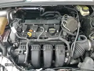 ✅ 2017 Ford Focus SE • VIN: 1FADP3F24HL228848 • Лот: 81725945. Опубликован ранее на Copart с пробегом 131 241 миль. Бесплатный доступ к архиву аукционных продаж из США и подробный отчёт об истории автомобиля на DreamBid. Изображение 15.