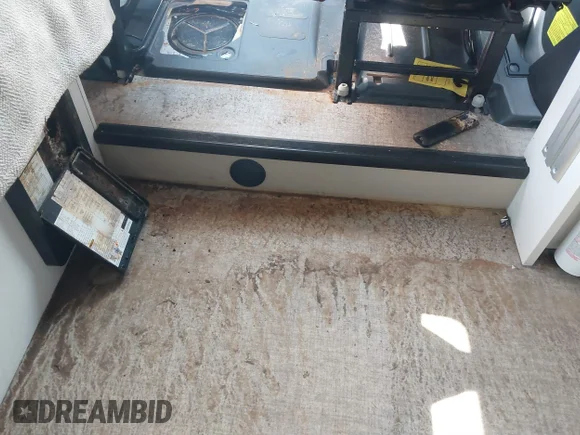 ✅ 2023 Ram ProMaster Cargo • VIN: 3C6LRVBG1PE601128 • Лот: 41249354. Опубліковано раніше на IAAI з пробігом Не вказано. Безкоштовний доступ до архіву аукціонних продажів зі США та докладний звіт про історію автомобіля на DreamBid. Зображення 6.