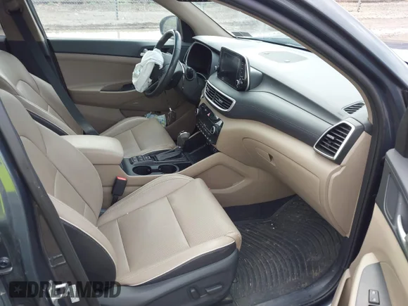 ✅ 2020 Hyundai Tucson Sport • VIN: KM8J3CAL4LU219185 • Lot: 44727918. Wystawiony na IAAI z przebiegiem 47 687 mil. Bezpłatny archiwum sprzedaży aukcyjnych z USA i szczegółowy raport historii pojazdu na DreamBid. Zdjęcie 5.