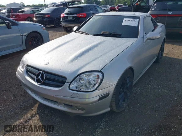 ✅ 2002 Mercedes-Benz SLK 320 • VIN: WDBKK65F92F241251 • Lot: 45461714. Listed on IAAI with 43,533 mi. Free auction sales archive from the USA and detailed vehicle history report at DreamBid. Image 6.