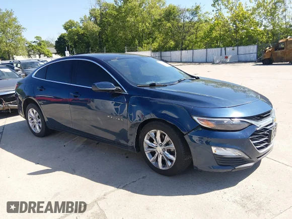 ✅ 2021 Chevrolet Malibu LT • VIN: 1G1ZD5ST7MF020046 • Лот: 45090022. Опубликован ранее на IAAI с пробегом 143 482 миль. Бесплатный доступ к архиву аукционных продаж из США и подробный отчёт об истории автомобиля на DreamBid. Изображение 1.