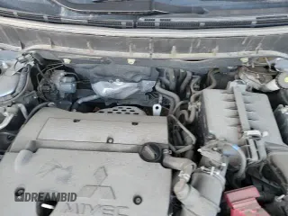 ✅ 2021 Mitsubishi Outlander SE • VIN: JA4APVAU0MU009711 • Lot: 91897675. Listed on Copart with 125,934 mi. Free auction sales archive from the USA and detailed vehicle history report at DreamBid. Image 14.