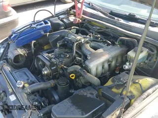 ✅ 2001 Lexus IS 300/350 • VIN: JTHBD182710017225 • Лот: 43113372. Опубликован ранее на IAAI с пробегом 167 772 миль. Бесплатный доступ к архиву аукционных продаж из США и подробный отчёт об истории автомобиля на DreamBid. Изображение 12.