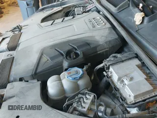 ✅ 2017 Audi Q7 Premium • VIN: WA1AAAF75HD014356 • Lot: 43322703. Listed on IAAI with 162,923 mi. Free auction sales archive from the USA and detailed vehicle history report at DreamBid. Image 19.