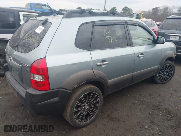 ✅ 2005 Hyundai Tucson GLS • VIN: KM8JN72DX5U150577 • Lot: 44176750. Wystawiony na IAAI z przebiegiem Nie podano. Bezpłatny archiwum sprzedaży aukcyjnych z USA i szczegółowy raport historii pojazdu na DreamBid. Zdjęcie 4.