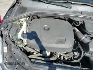 ✅ 2017 Volvo XC60 Dynamic • VIN: YV440MRR8H2072247 • Lot: 81098375. Wystawiony na Copart z przebiegiem 108 901 mil. Bezpłatny archiwum sprzedaży aukcyjnych z USA i szczegółowy raport historii pojazdu na DreamBid. Zdjęcie 15.