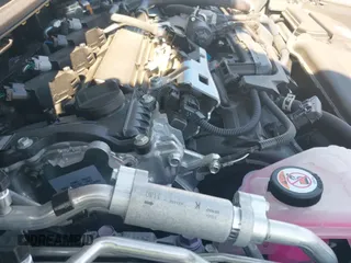 ✅ 2024 Toyota Prius SE • VIN: JTDACACU2R3034971 • Lot: 42806587. Listed on IAAI with 4,426 mi. Free auction sales archive from the USA and detailed vehicle history report at DreamBid. Image 18.