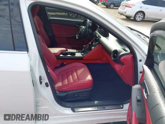 ✅ 2024 Lexus IS 350 F Sport • VIN: JTHGZ1E21R5034256 • Лот: 44683976. Опубліковано раніше на IAAI з пробігом 14 527 миль. Безкоштовний доступ до архіву аукціонних продажів зі США та докладний звіт про історію автомобіля на DreamBid. Зображення 5.