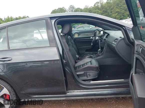 ✅ 2015 Volkswagen Golf GTI S • VIN: 3VW447AU8FM077623 • Lot: 45102515. Wystawiony na IAAI z przebiegiem 122 827 mil. Bezpłatny archiwum sprzedaży aukcyjnych z USA i szczegółowy raport historii pojazdu na DreamBid. Zdjęcie 5.