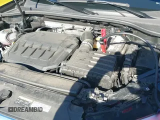 ✅ 2025 Audi Q3 S line Premium • VIN: WA1DECF30S1000920 • Lot: 42970671. Wystawiony na IAAI z przebiegiem 19 465 mil. Bezpłatny archiwum sprzedaży aukcyjnych z USA i szczegółowy raport historii pojazdu na DreamBid. Zdjęcie 19.