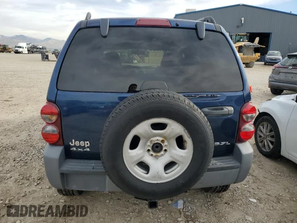 ✅ 2005 Jeep Liberty Sport • VIN: 1J4GL48K75W521671 • Лот: 81718714. Опубліковано раніше на Copart з пробігом 197 624 миль. Безкоштовний доступ до архіву аукціонних продажів зі США та докладний звіт про історію автомобіля на DreamBid. Зображення 6.