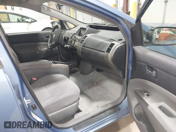 ✅ 2008 Toyota Prius • VIN: JTDKB20U887794394 • Lot: 45164545. Wystawiony na IAAI z przebiegiem 173 893 mil. Bezpłatny archiwum sprzedaży aukcyjnych z USA i szczegółowy raport historii pojazdu na DreamBid. Zdjęcie 5.