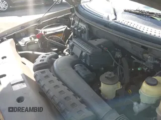 ✅ 2004 Ford F-150 XL • VIN: 1FTPX12554NC61545 • Lot: 42764421. Listed on IAAI with 186,912 mi. Free auction sales archive from the USA and detailed vehicle history report at DreamBid. Image 19.