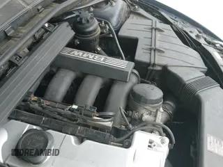 ✅ 2011 BMW 3 Series 328i xDrive • VIN: WBAKF5C50BE656472 • Лот: 42125833. Опубликован ранее на IAAI с пробегом 240 015 миль. Бесплатный доступ к архиву аукционных продаж из США и подробный отчёт об истории автомобиля на DreamBid. Изображение 13.