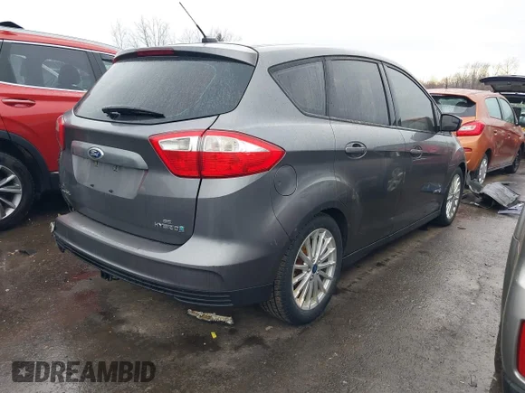 ✅ 2013 Ford C-Max SE • VIN: 1FADP5AUXDL506294 • Лот: 43994930. Опубликован ранее на IAAI с пробегом Не указан. Бесплатный доступ к архиву аукционных продаж из США и подробный отчёт об истории автомобиля на DreamBid. Изображение 4.
