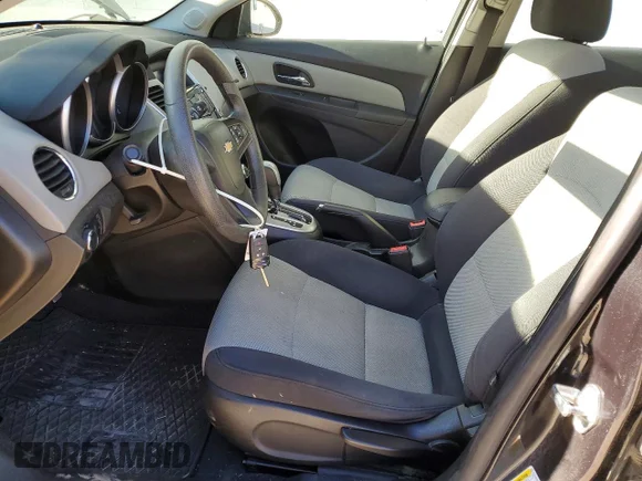 ✅ 2015 Chevrolet Cruze LS • VIN: 1G1PA5SH0F7195151 • Lot: 74498675. Listed on Copart with 129,236 mi. Free auction sales archive from the USA and detailed vehicle history report at DreamBid. Image 7.