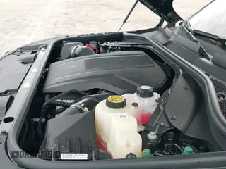 ✅ 2025 Land Rover Range Rover SE • VIN: SALKP9E94SA282388 • Лот: 42013888. Опубликован ранее на IAAI с пробегом 2 850 миль. Бесплатный доступ к архиву аукционных продаж из США и подробный отчёт об истории автомобиля на DreamBid. Изображение 19.