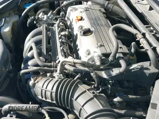 ✅ 2011 Honda Accord EX-L • VIN: 1HGCP2F8XBA118699 • Lot: 43738030. Listed on IAAI with 157,144 mi. Free auction sales archive from the USA and detailed vehicle history report at DreamBid. Image 19.