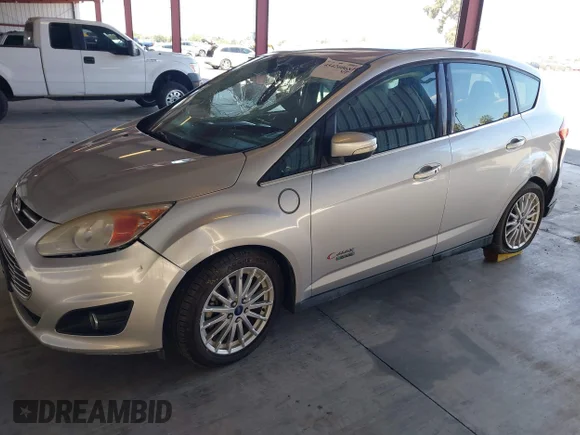 ✅ 2013 Ford C-Max SEL • VIN: 1FADP5CU1DL533199 • Lot: 45426068. Wystawiony na IAAI z przebiegiem Nie podano. Bezpłatny archiwum sprzedaży aukcyjnych z USA i szczegółowy raport historii pojazdu na DreamBid. Zdjęcie 2.