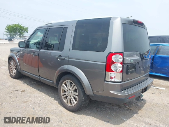 ✅ 2011 Land Rover LR4 Lux • VIN: SALAK2D44BA586974 • Lot: 42494039. Wystawiony na IAAI z przebiegiem 165 171 mil. Bezpłatny archiwum sprzedaży aukcyjnych z USA i szczegółowy raport historii pojazdu na DreamBid. Zdjęcie 3.
