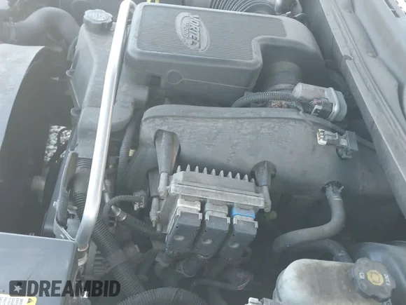 ✅ 2005 GMC Envoy SLE • VIN: 1GKDT13SX52267836 • Lot: 42692328. Listed on IAAI with 120,831 mi. Free auction sales archive from the USA and detailed vehicle history report at DreamBid. Image 14.