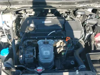 ✅ 2017 Honda Accord EX-L • VIN: 1HGCR2F87HA155812 • Lot: 43493502. Listed on IAAI with 140,386 mi. Free auction sales archive from the USA and detailed vehicle history report at DreamBid. Image 21.