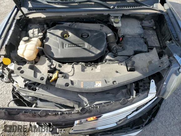 ✅ 2015 Lincoln MKC • VIN: 5LMCJ1A95FUJ46062 • Lot: 50249945. Wystawiony na Copart z przebiegiem 80 202 mil. Bezpłatny archiwum sprzedaży aukcyjnych z USA i szczegółowy raport historii pojazdu na DreamBid. Zdjęcie 13.