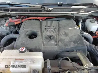 ✅ 2023 Toyota Tundra 1794 Edition Hybrid • VIN: 5TFMC5AB9PX002384 • Лот: 95036875. Опубликован ранее на Copart с пробегом 44 012 миль. Бесплатный доступ к архиву аукционных продаж из США и подробный отчёт об истории автомобиля на DreamBid. Изображение 14.