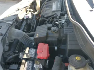 ✅ 2013 Honda Insight EX • VIN: JHMZE2H78DS003548 • Lot: 43474998. Wystawiony na IAAI z przebiegiem 151 904 mil. Bezpłatny archiwum sprzedaży aukcyjnych z USA i szczegółowy raport historii pojazdu na DreamBid. Zdjęcie 19.