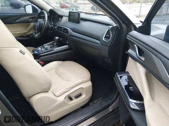 ✅ 2016 Mazda CX-9 Touring • VIN: JM3TCBCY1G0110641 • Lot: 45384089. Wystawiony na IAAI z przebiegiem 111 761 mil. Bezpłatny archiwum sprzedaży aukcyjnych z USA i szczegółowy raport historii pojazdu na DreamBid. Zdjęcie 5.