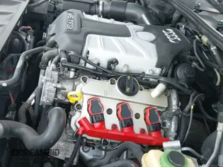 ✅ 2014 Audi Q7 Premium Plus • VIN: WA1LGAFE8ED005166 • Lot: 43091627. Wystawiony na IAAI z przebiegiem 122 310 mil. Bezpłatny archiwum sprzedaży aukcyjnych z USA i szczegółowy raport historii pojazdu na DreamBid. Zdjęcie 19.