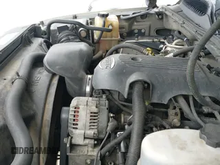 ✅ 2001 Chevrolet Silverado 2500HD LS • VIN: 1GCHK23U01F197127 • Лот: 42894034. Опубликован ранее на IAAI с пробегом 423 848 миль. Бесплатный доступ к архиву аукционных продаж из США и подробный отчёт об истории автомобиля на DreamBid. Изображение 12.