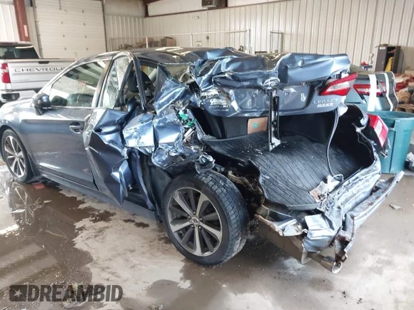 ✅ 2015 Subaru Legacy Limited • VIN: 4S3BNAN66F3066041 • Lot: 45395799. Wystawiony na IAAI z przebiegiem 200 673 mil. Bezpłatny archiwum sprzedaży aukcyjnych z USA i szczegółowy raport historii pojazdu na DreamBid. Zdjęcie 3.