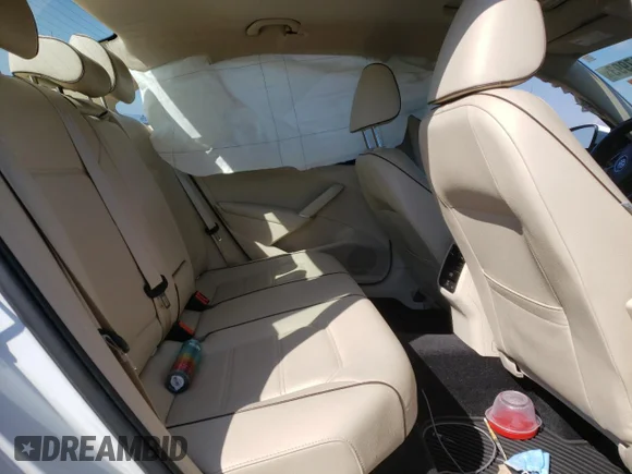 ✅ 2018 Volkswagen Passat SE • VIN: 1VWBA7A31JC004496 • Lot: 42317993. Wystawiony na Copart z przebiegiem 129 980 mil. Bezpłatny archiwum sprzedaży aukcyjnych z USA i szczegółowy raport historii pojazdu na DreamBid. Zdjęcie 10.