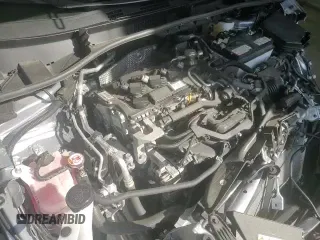 ✅ 2024 Toyota Corolla Cross L • VIN: 7MUAAABGXRV092414 • Lot: 84943015. Listed on Copart with 9,698 mi. Free auction sales archive from the USA and detailed vehicle history report at DreamBid. Image 14.