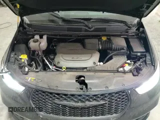 ✅ 2025 Chrysler Pacifica Limited • VIN: 2C4RC1GG2SR524671 • Lot: 89717395. Listed on Copart with 30,162 mi. Free auction sales archive from the USA and detailed vehicle history report at DreamBid. Image 14.