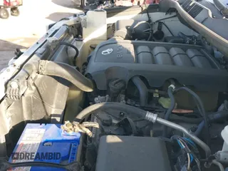 ✅ 2015 Toyota Sequoia Platinum • VIN: 5TDDW5G1XFS121006 • Lot: 41359331. Wystawiony na IAAI z przebiegiem 146 031 mil. Bezpłatny archiwum sprzedaży aukcyjnych z USA i szczegółowy raport historii pojazdu na DreamBid. Zdjęcie 19.