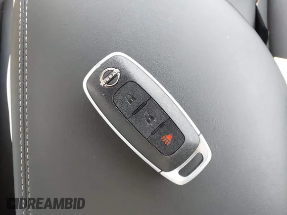✅ 2024 Nissan Pathfinder S • VIN: 5N1DR3AA5RC307252 • Lot: 42191685. Wystawiony na IAAI z przebiegiem 5 706 mil. Bezpłatny archiwum sprzedaży aukcyjnych z USA i szczegółowy raport historii pojazdu na DreamBid. Zdjęcie 11.