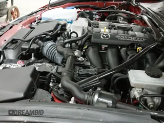 ✅ 2019 Mazda MX-5 Miata Grand Touring • VIN: JM1NDAM76K0305514 • Lot: 41378099. Wystawiony na IAAI z przebiegiem 36 774 mil. Bezpłatny archiwum sprzedaży aukcyjnych z USA i szczegółowy raport historii pojazdu na DreamBid. Zdjęcie 19.