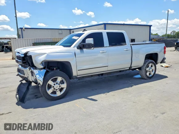 ✅ 2016 Chevrolet Silverado 2500HD LT • VIN: 1GC1KVEG7GF233379 • Lot: 53704166. Wystawiony na Copart z przebiegiem 118 722 mil. Bezpłatny archiwum sprzedaży aukcyjnych z USA i szczegółowy raport historii pojazdu na DreamBid. Zdjęcie 1.