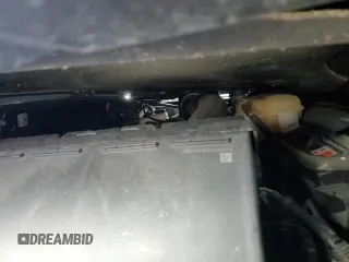 ✅ 2018 Ford Expedition XLT • VIN: 1FMJU1JT8JEA28961 • Lot: 84465225. Wystawiony na Copart z przebiegiem 100 403 mil. Bezpłatny archiwum sprzedaży aukcyjnych z USA i szczegółowy raport historii pojazdu na DreamBid. Zdjęcie 14.