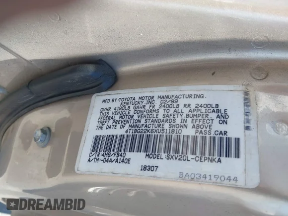 ✅ 1999 Toyota Camry CE • VIN: 4T1BG22K6XU511810 • Lot: 45315680. Wystawiony na IAAI z przebiegiem 241 051 mil. Bezpłatny archiwum sprzedaży aukcyjnych z USA i szczegółowy raport historii pojazdu na DreamBid. Zdjęcie 9.