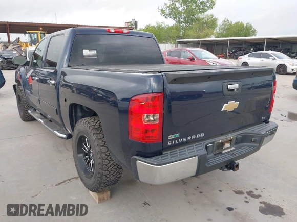 ✅ 2011 Chevrolet Silverado 1500 LS • VIN: 3GCPCREA9BG274257 • Lot: 44873540. Wystawiony na IAAI z przebiegiem 155 839 mil. Bezpłatny archiwum sprzedaży aukcyjnych z USA i szczegółowy raport historii pojazdu na DreamBid. Zdjęcie 3.