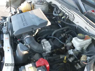 ✅ 2010 Ford Escape XLT • VIN: 1FMCU9DG2AKD31564 • Lot: 43765813. Wystawiony na IAAI z przebiegiem 140 483 mil. Bezpłatny archiwum sprzedaży aukcyjnych z USA i szczegółowy raport historii pojazdu na DreamBid. Zdjęcie 12.