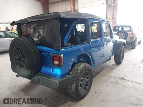 ✅ 2026 Jeep Wrangler Sport • VIN: 1C4PJXDN2TW204391 • Lot: 44855405. Wystawiony na IAAI z przebiegiem 742 mil. Bezpłatny archiwum sprzedaży aukcyjnych z USA i szczegółowy raport historii pojazdu na DreamBid. Zdjęcie 4.