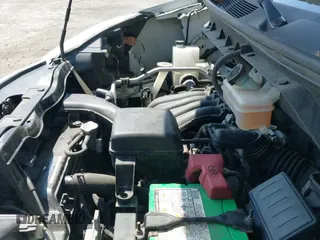 ✅ 2019 Nissan NV200 S • VIN: 3N6CM0KN9KK705088 • Lot: 42554621. Wystawiony na IAAI z przebiegiem 85 921 mil. Bezpłatny archiwum sprzedaży aukcyjnych z USA i szczegółowy raport historii pojazdu na DreamBid. Zdjęcie 18.