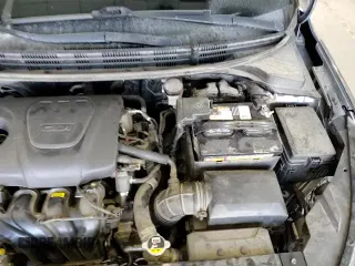 ✅ 2019 Kia Rio LX • VIN: 3KPA24AB4KE212271 • Lot: 82082645. Wystawiony na Copart z przebiegiem 116 665 mil. Bezpłatny archiwum sprzedaży aukcyjnych z USA i szczegółowy raport historii pojazdu na DreamBid. Zdjęcie 14.