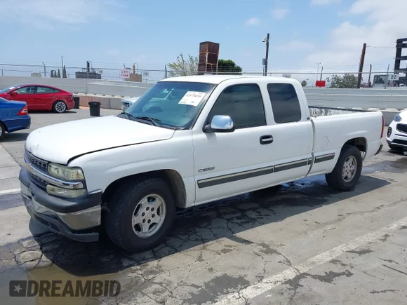 ✅ 2002 Chevrolet Silverado 1500 • VIN: 2GCEC19V821430576 • Lot: 42575650. Listed on IAAI with 227,469 mi. Free auction sales archive from the USA and detailed vehicle history report at DreamBid. Image 2.