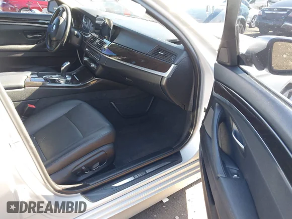✅ 2016 BMW 5 Series 528i • VIN: WBA5A5C5XGG347910 • Lot: 44097190. Listed on IAAI with 106,319 mi. Free auction sales archive from the USA and detailed vehicle history report at DreamBid. Image 5.